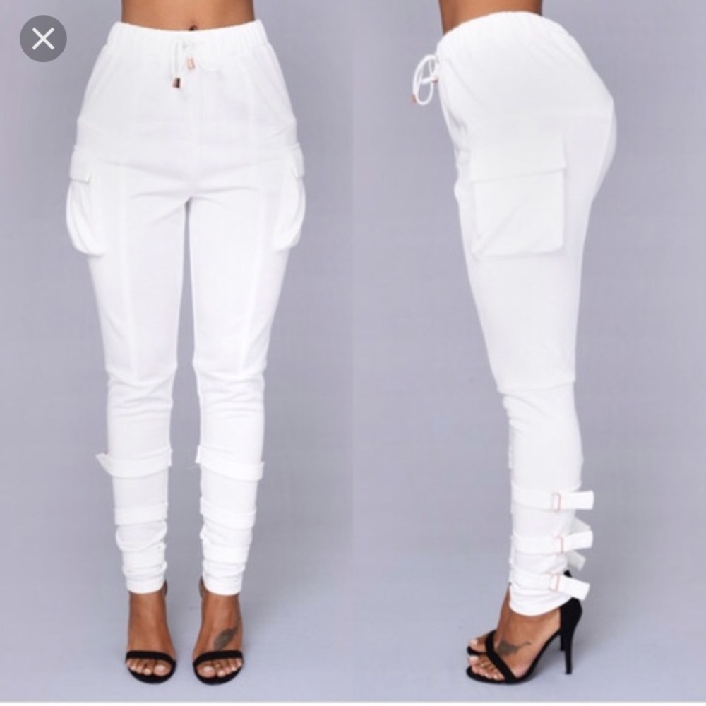 Unhinged joggers